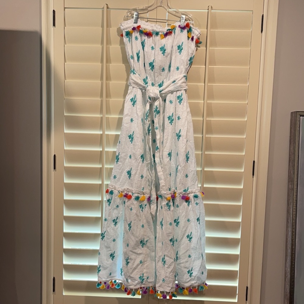 Tessora Coralee Tassel Tie-Waist sun Dress. Beach